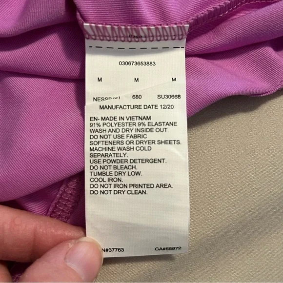 Nike Women's Size M Dri-Fit UPF 40+ Pink Swoosh Swim Short Sleeve Shirt Gorpcore - Picture 8 of 10